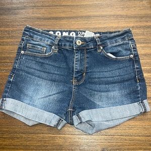 S.O.N.G Curvy shorts